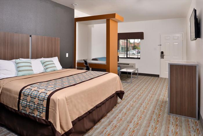 Scottish Inn & Suites - 孔洛 外观 照片